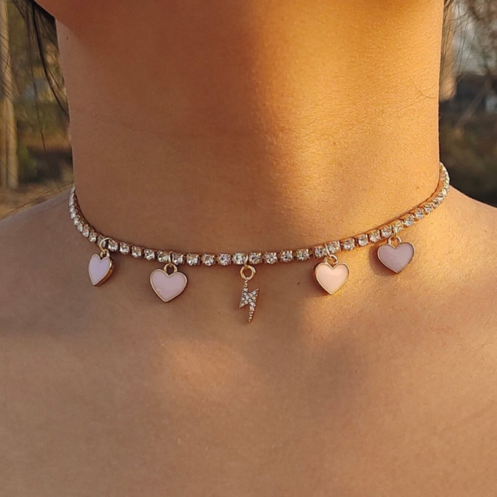 NEW! Pink heart rhinestone choker neacklace lightning